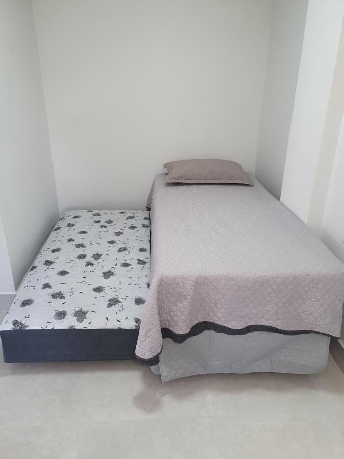 Lindo Duplex Guaruja 2 Quartos A 300 Mts Praia Enseada ภายนอก รูปภาพ